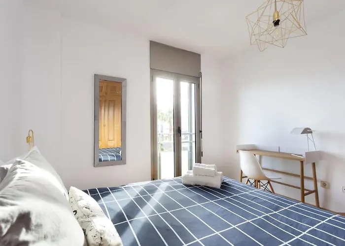 Hauzify I Ramon Y Cajal *