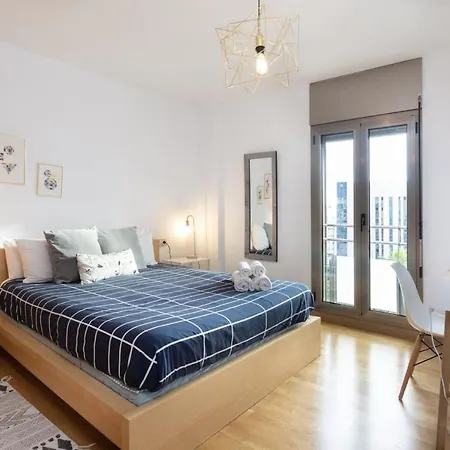 Hauzify I Ramon Y Cajal Apartmán *